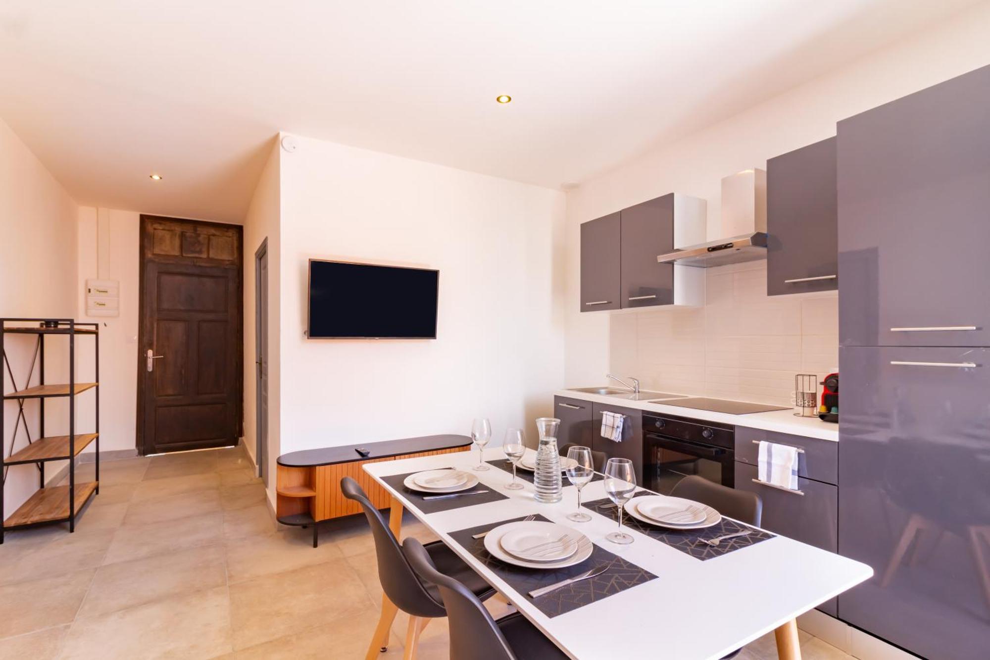 פרפיניין Appartement Moderne Et Elegant Michel Torrent מראה חיצוני תמונה