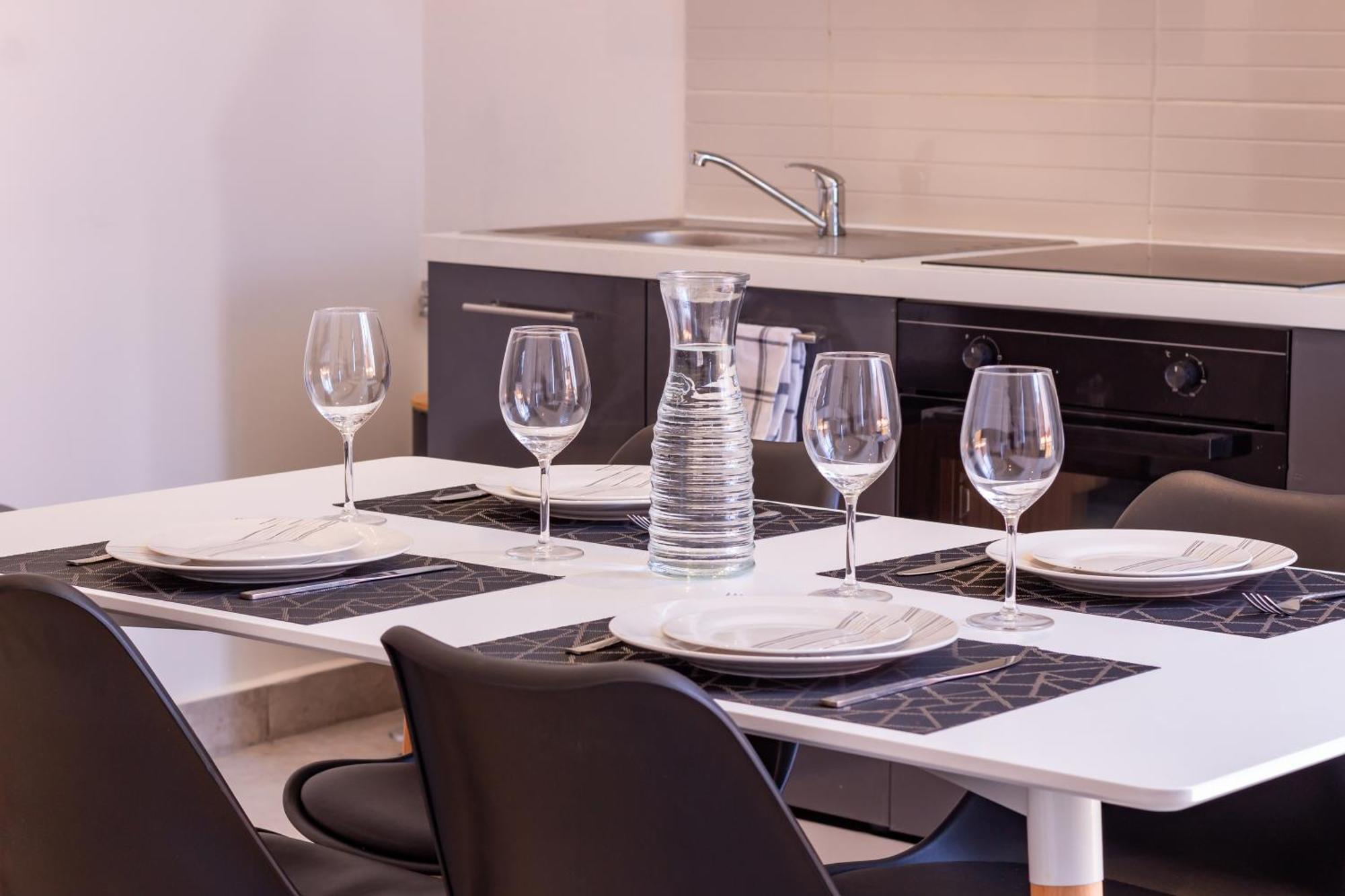 פרפיניין Appartement Moderne Et Elegant Michel Torrent מראה חיצוני תמונה